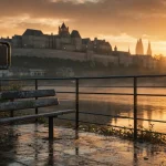 Visiter Caen : Château de Caen et abbayes dans la brume dorée