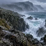 Grotte a visiter en Normandie : Jobourg, falaises et marée
