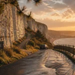 Tourisme haute normandie : falaises de craie de la Côte d’Albâtre, mer au loin