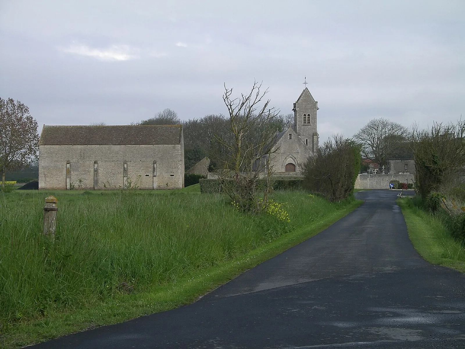 Bourg de Graye-sur-Mer